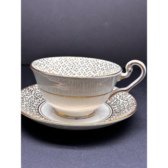 Vintage Victoria Bone China C & E Cartwright & Edwards Teacup Cup Saucer England - Picture 13 of 16